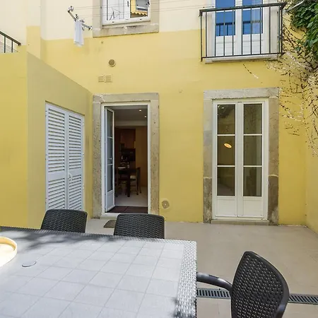 The Patio 21 דירה